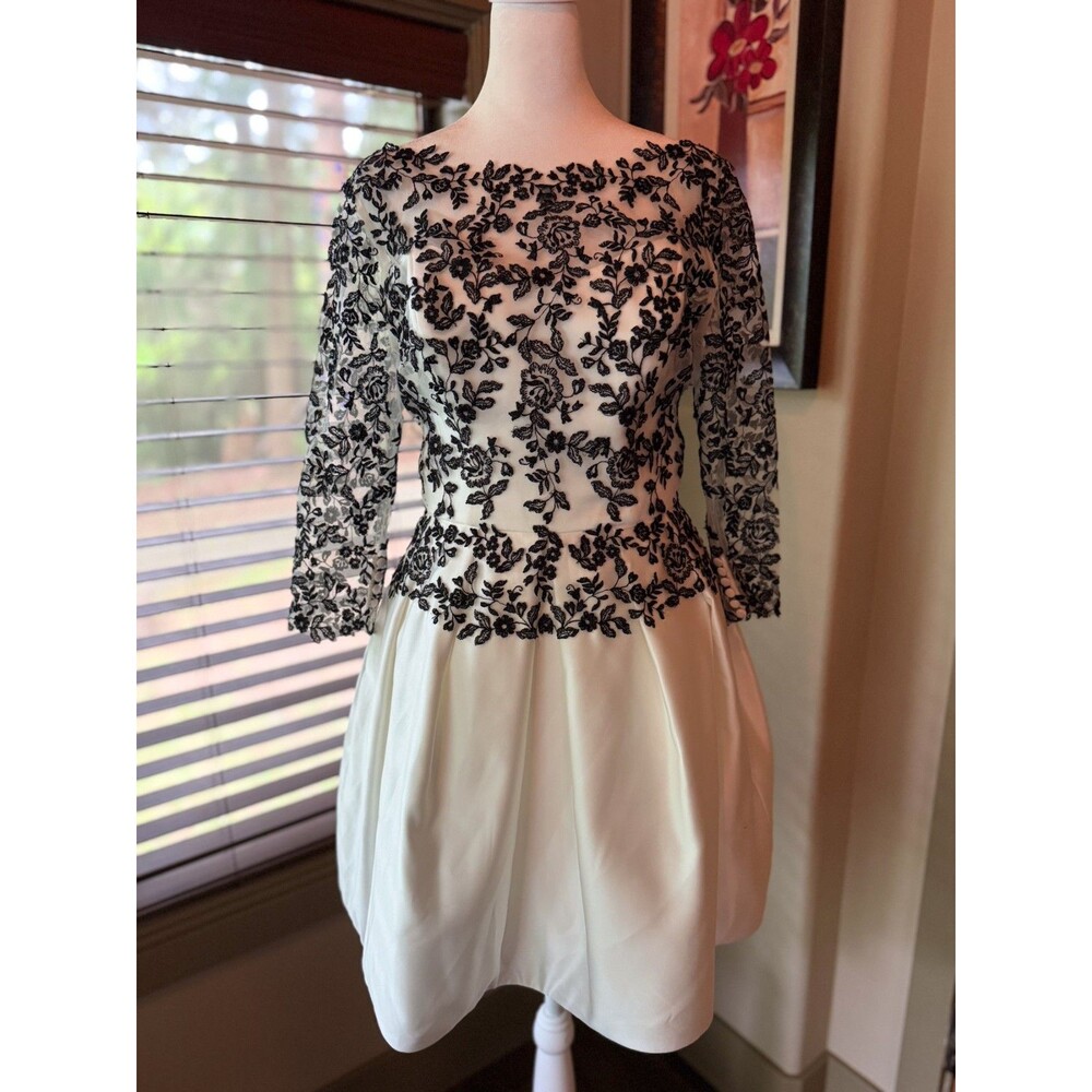 Enchanting by Mon Cheri Style 215102 Vtg Tea-Length Wedding Dress - M/L SEE NOTE